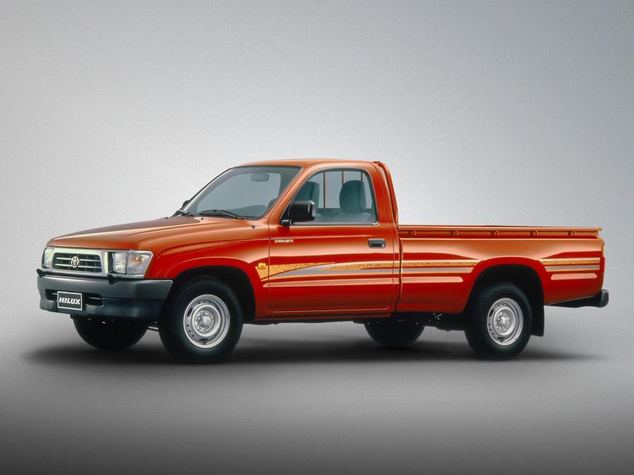  Toyota Hilux Regular Cab 1997 года  (фото 2 из 3)